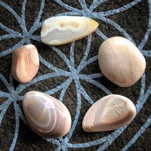 POCKET GEM Gray Banded Botswana River Agate Crystal Worry Stone Tumbled Trinket